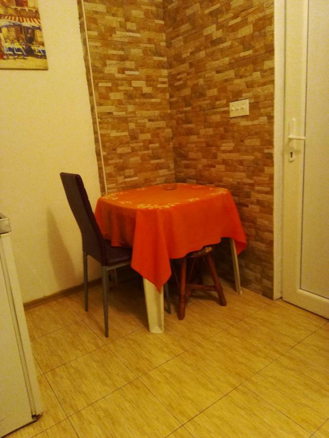 Rooms And Apartments Milana Bar Extérieur photo